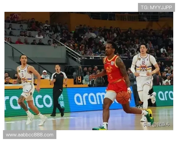 2017年CBA季后赛广厦队对阵上海队精彩回顾与赛后分析